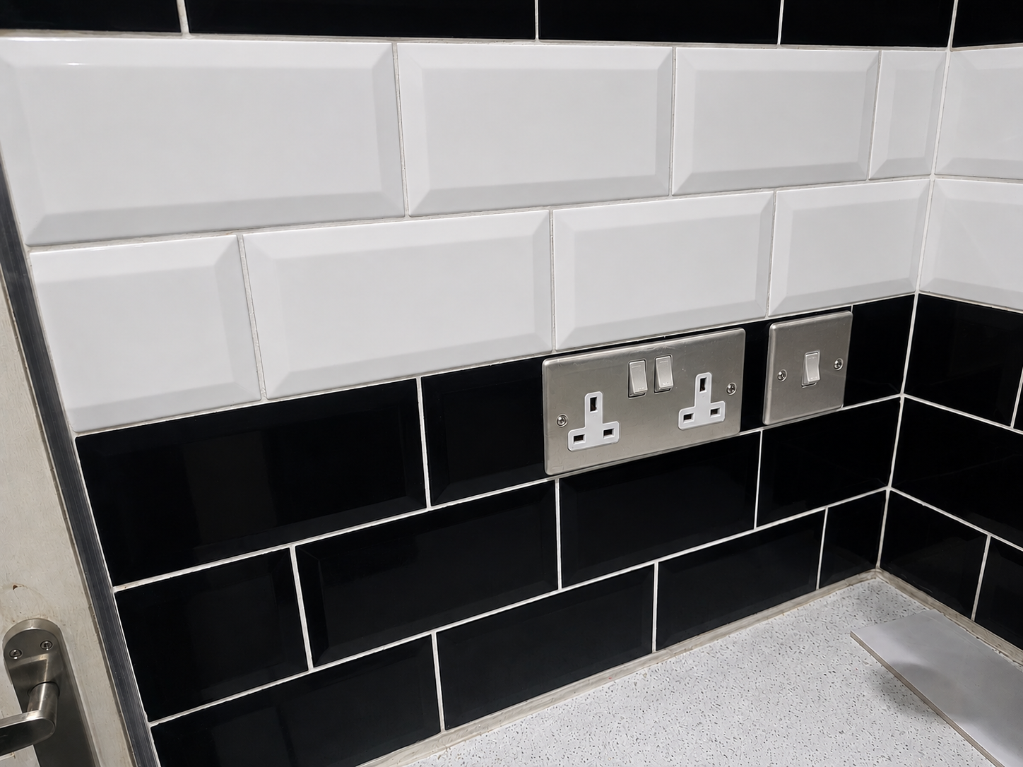 Kitchen tiling after — completed